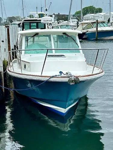 Slide: The Image of Hunt Surfhunter 32 2017 - 2