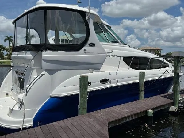 Slide: The Image of Sea Ray 40 Motor Yacht 2006 - 3