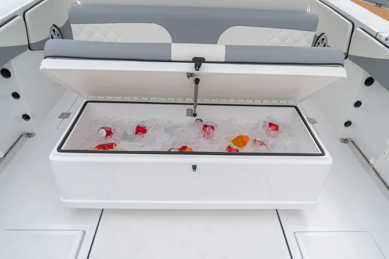 Slide: The Image of Marlago 37 SS 2026 - 20