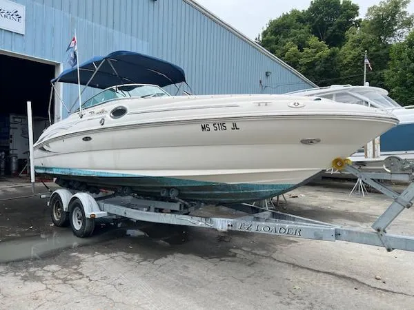 Slide: The Image of Sea Ray 240 Sundeck 2006 - 1