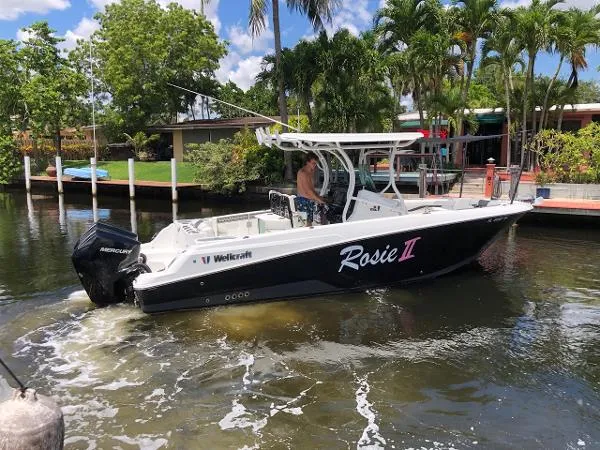 Slide: The Image of Wellcraft 262 Fisherman 2021 - 0