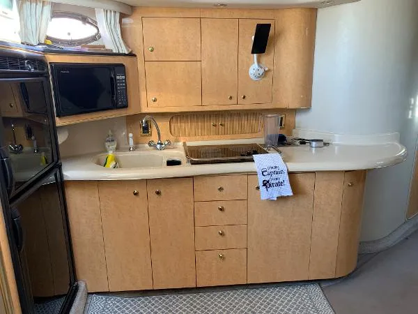 Slide: The Image of Sea Ray 400 Sundancer 1998 - 10