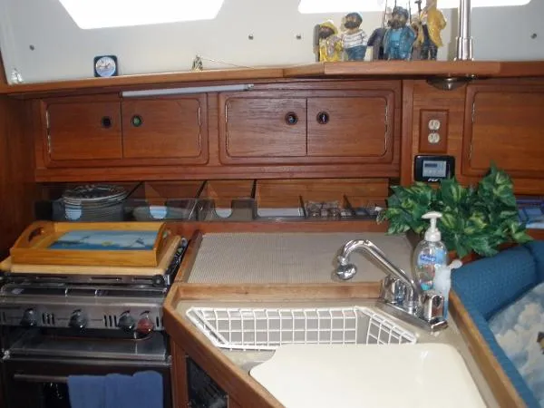 Slide: The Image of C&C 30 1987 - 6