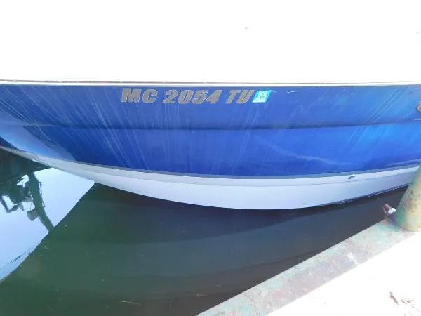 Slide: The Image of Larson Cabrio 370 2006 - 6