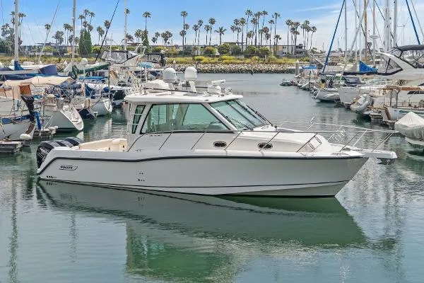 Slide: The Image of Boston Whaler 345 Conquest Pilothouse 2017 - 0