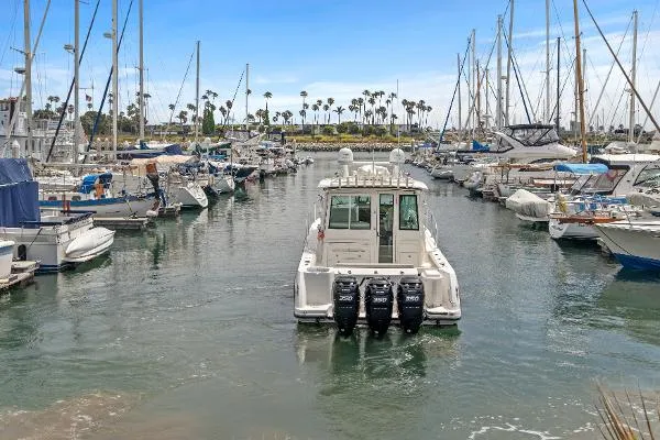 Slide: The Image of Boston Whaler 345 Conquest Pilothouse 2017 - 3