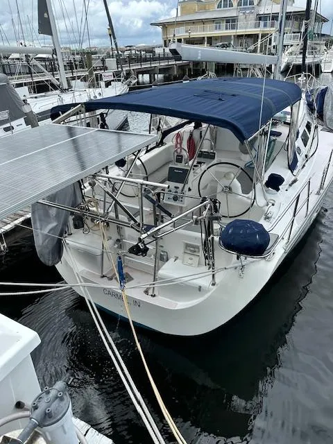 Slide: The Image of Catalina 400 MkII 2004 - 4