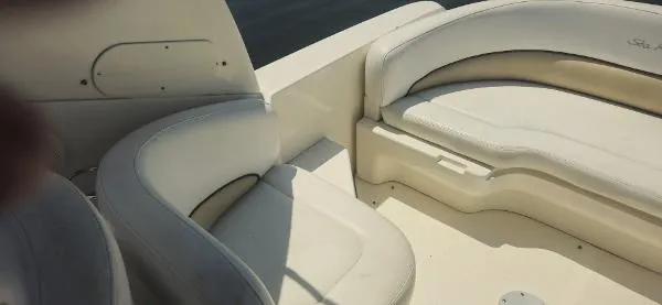 Slide: The Image of Sea Ray 260 Sundancer 2008 - 10