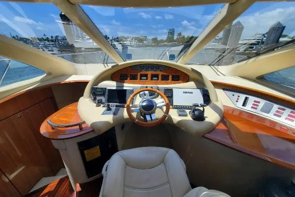 Slide: The Image of Azimut 55 EVOLUTION 2007 - 11