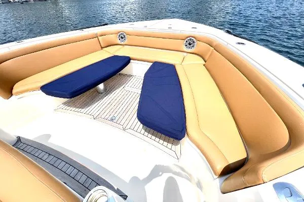 Slide: The Image of Scout 530 LXF 2020 - 1