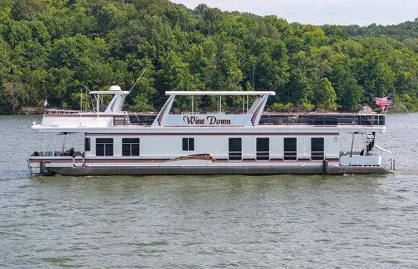 Slide: The Image of Sharpe Houseboat 18x83 2006 - 1