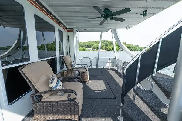 Slide: The Image of Sharpe Houseboat 18x83 2006 - 11