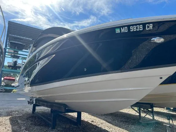 Slide: The Image of Regal 3200 Bowrider 2016 - 2