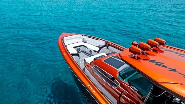 Slide: The Image of Nor-Tech 450 Sport Center Console 2021 - 10