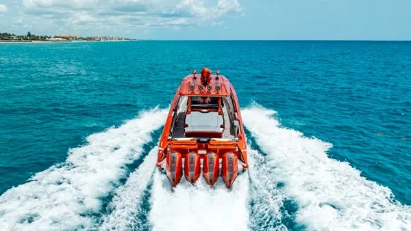 Slide: The Image of Nor-Tech 450 Sport Center Console 2021 - 5