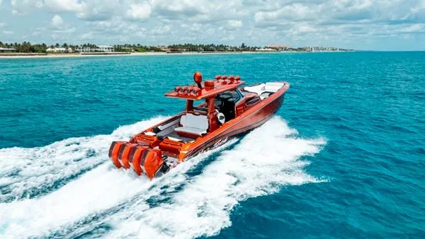 Slide: The Image of Nor-Tech 450 Sport Center Console 2021 - 6
