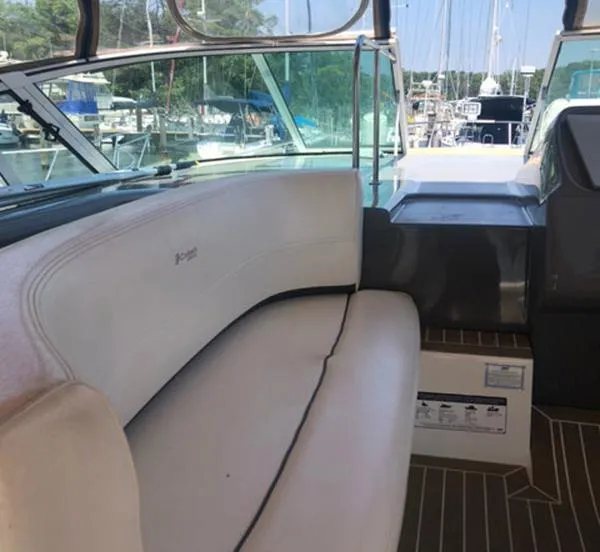 Slide: The Image of Cruisers 370 Express 2007 - 7