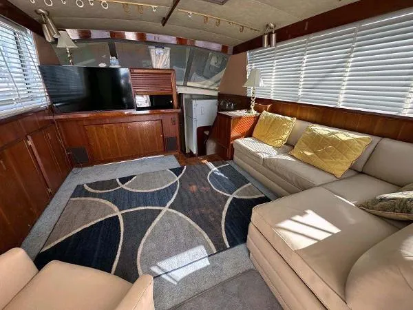 Slide: The Image of Bertram 42 Convertible 1986 - 3