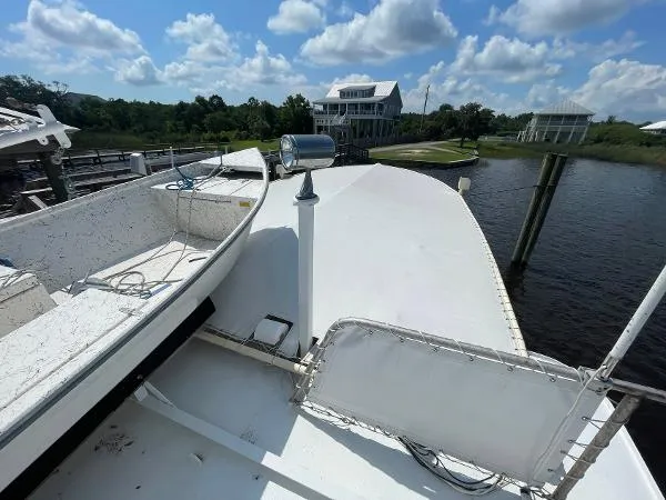 Slide: The Image of Custom Trawler Chandeleur Lugger 1989 - 7
