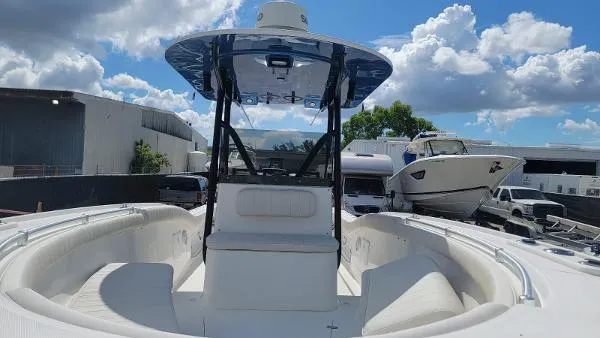 Slide: The Image of Buddy Davis 28 Center Console 2006 - 10