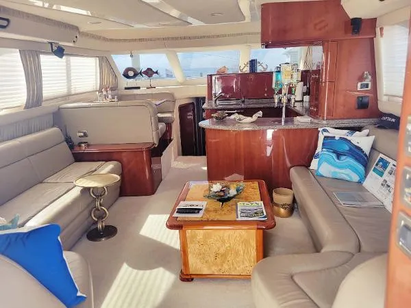 Slide: The Image of Sea Ray 560 Sedan Bridge 2004 - 7