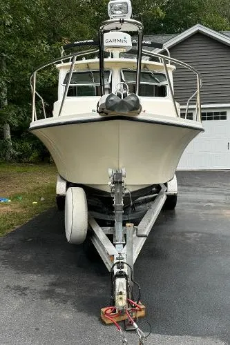Slide: The Image of Parker Marine 2320 SL Sport Cabin 2009 - 2