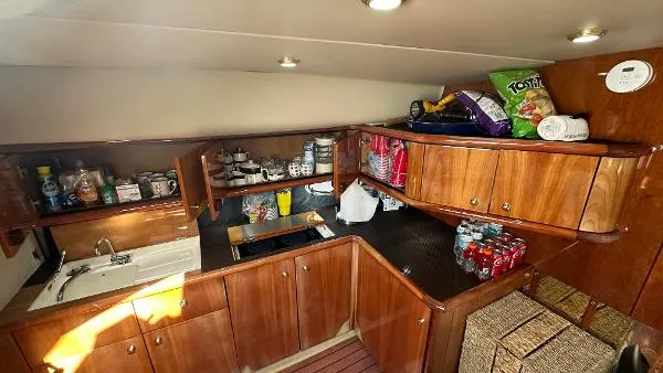 Slide: The Image of Sunseeker Camargue 44 2000 - 10