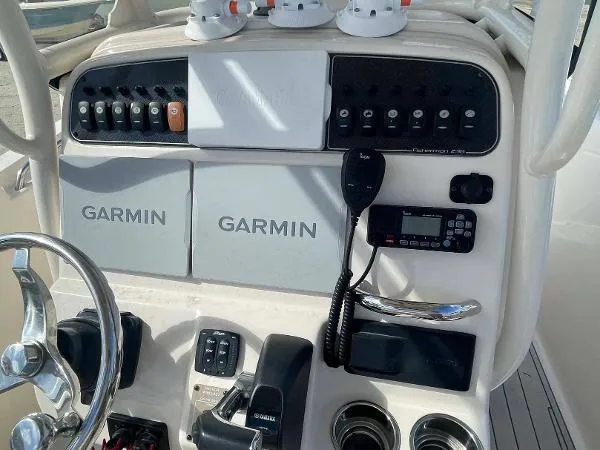 Slide: The Image of Grady-White Fisherman 236 2020 - 2