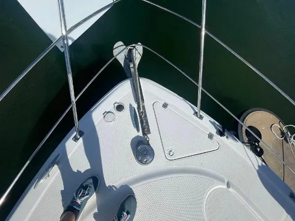 Slide: The Image of Carver Yachts 396 Motor Yacht 2000 - 4