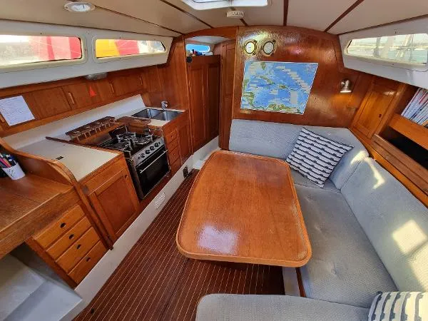 Slide: The Image of Maxi Center Cockpit 1990 - 6