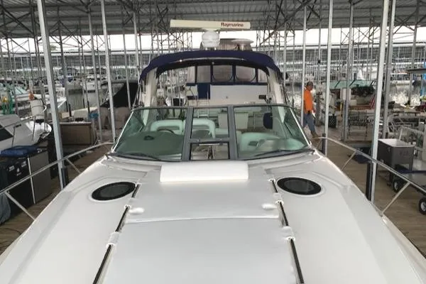 Slide: The Image of Sea Ray 320 Sundancer 2005 - 7