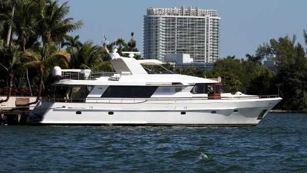 Slide: The Image of Hakvoort 70 Motoryacht Pilothouse 1991 - 1