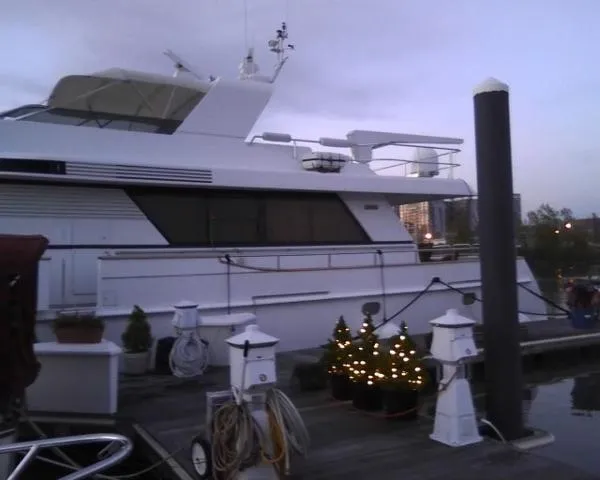 Slide: The Image of Hakvoort 70 Motoryacht Pilothouse 1991 - 2