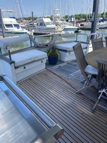 Slide: The Image of Hakvoort 70 Motoryacht Pilothouse 1991 - 5