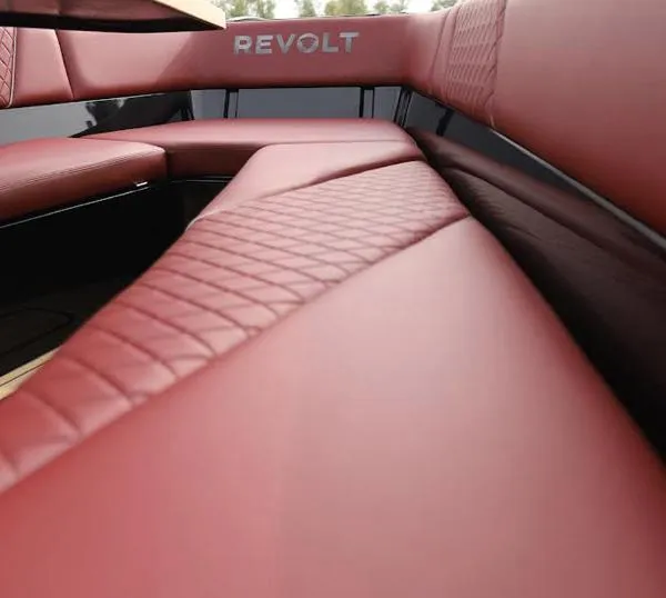 Slide: The Image of Revolt Comfort 47 2023 - 8