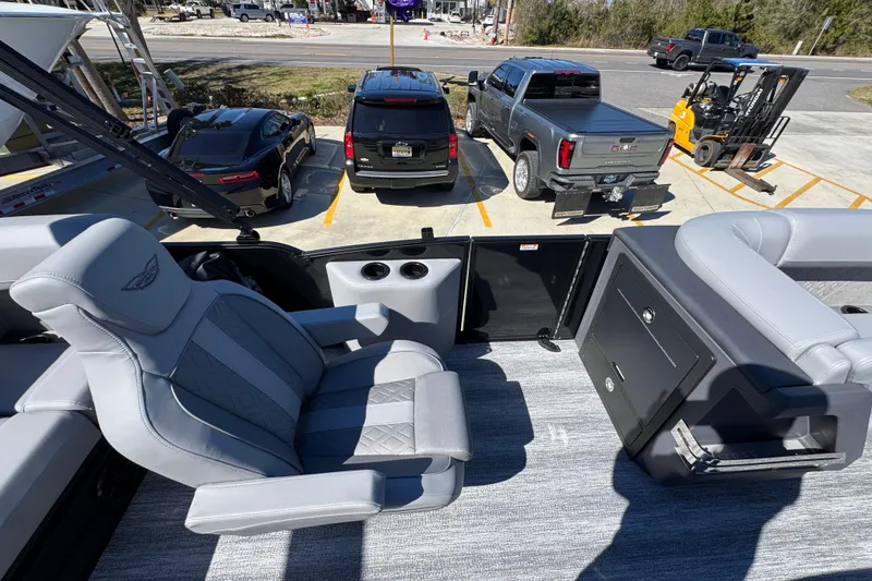 Slide: The Image of 2026 Bennington 22 MSB boat interior with luxurious seating and modern design. - 24