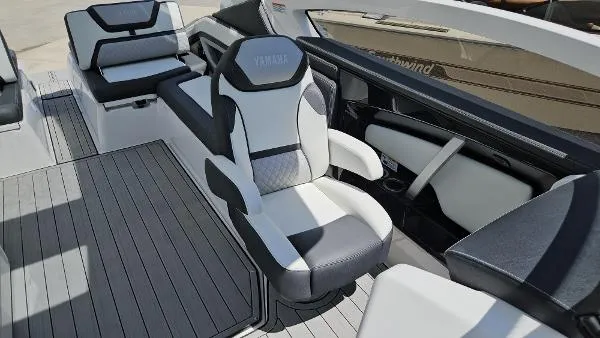 Slide: The Image of Yamaha 275 SDX 2023 - 11