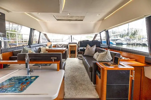 Slide: The Image of Prestige 500 2016 - 4