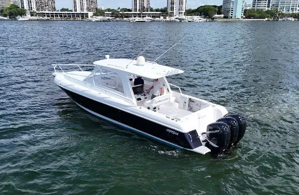 Slide: The Image of Intrepid 390 Sport Yacht 2009 - 6