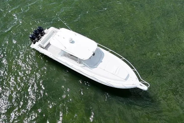 Slide: The Image of Intrepid 390 Sport Yacht 2009 - 8