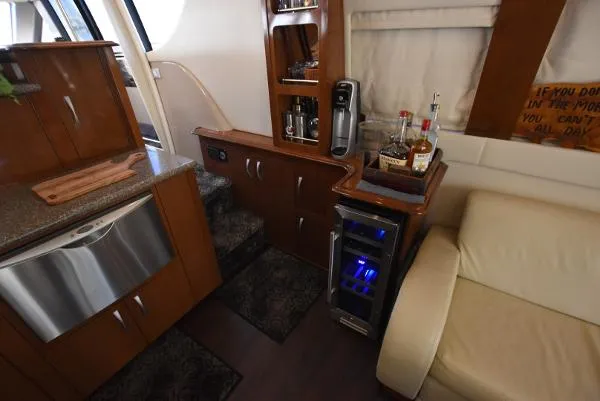 Slide: The Image of Carver Yachts 52 Voyager 2007 - 2