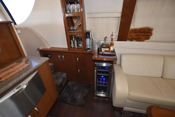 Slide: The Image of Carver Yachts 52 Voyager 2007 - 6