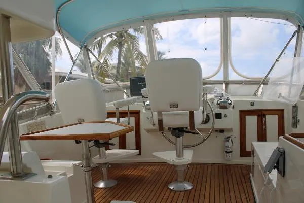 Slide: The Image of Offshore Yachtfisher 1988 - 8