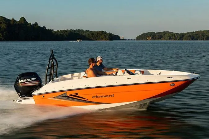 Slide: The Image of Bayliner Element E16 2019 - 1