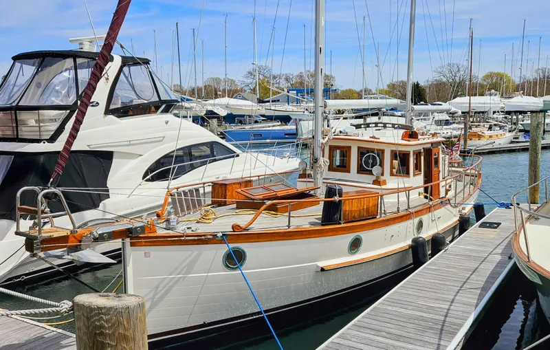 Slide: The Image of Lien Hwa 45 Motor Sailor 2003 - 0