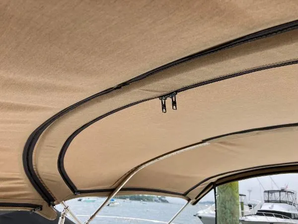 Slide: The Image of Sea Ray 270 Sundancer 2000 - 9