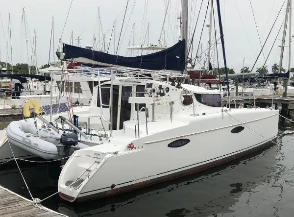 Slide: The Image of Fountaine Pajot Mahe 2008 - 0
