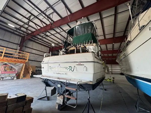 Slide: The Image of Sea Ray 340 Sedan Bridge 1987 - 9