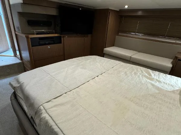 Slide: The Image of Sea Ray Sundancer 460 2017 - 10
