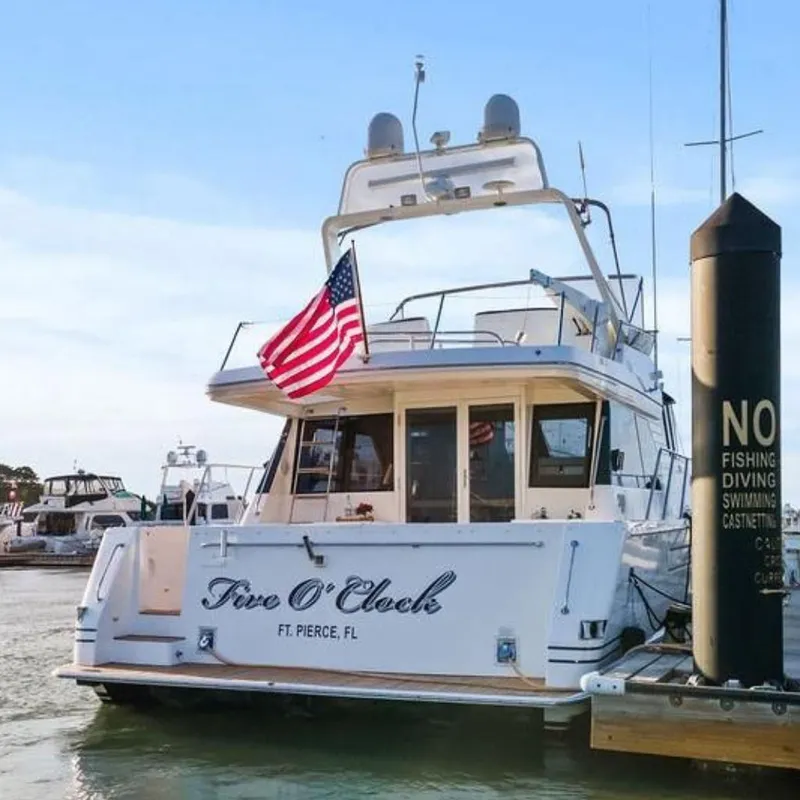 The Image of 2000 West Bay 58 Sonship yacht docked - 0